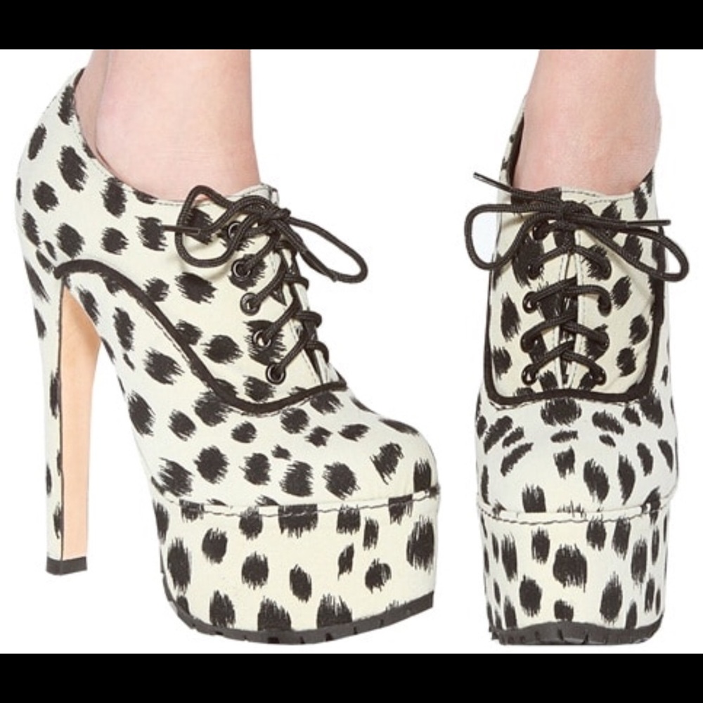 Penelope and cocoa platform heels size 8